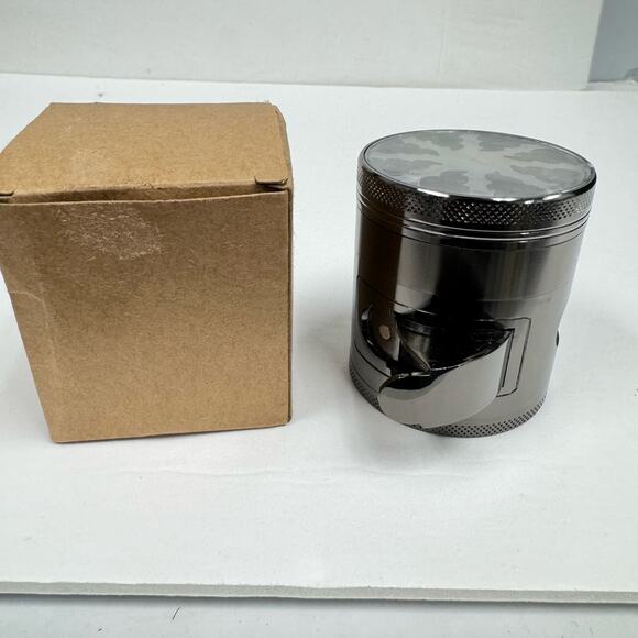 Mini Spice Herb Grinder -4-layer Zinc Alloy - Picture 5 of 9